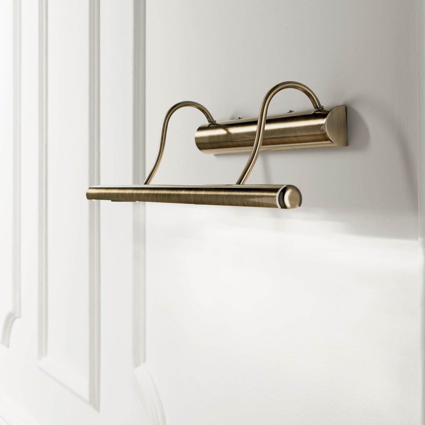 Mirror 10 AP4 Antique Brass Wall Light