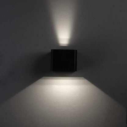 Wilson IP65 LED Wall Light - Outdoor
